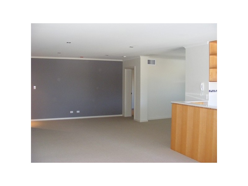 15/11 Prinsep Street, Bunbury WA 6230