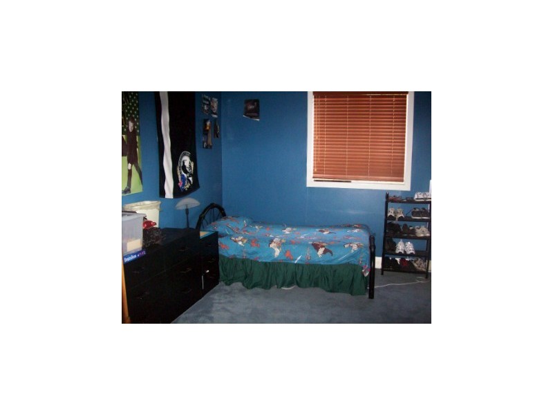 10 Roberts Street, Collie WA 6225