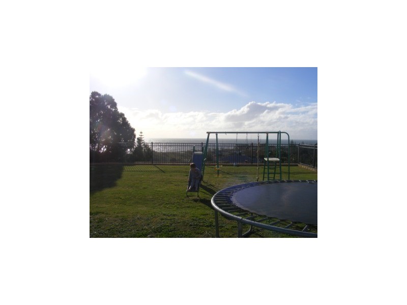 10 McKenna Place, South Bunbury WA 6230