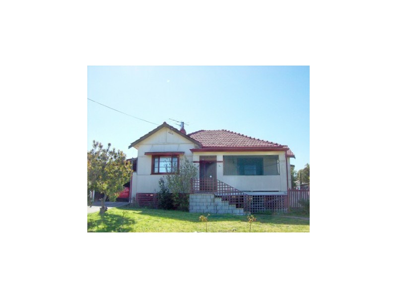 16 Ogden, Collie WA 6225