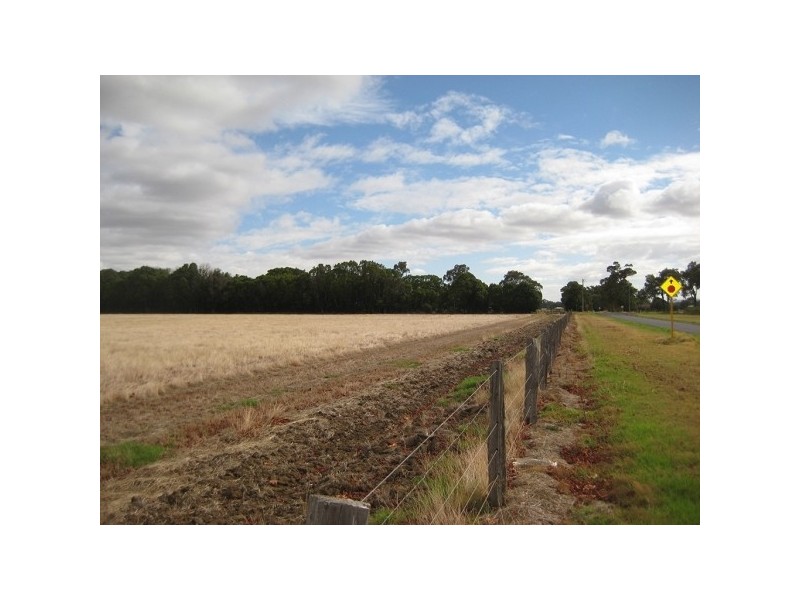 206 Korijekup, Harvey WA 6220