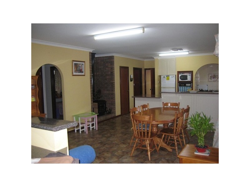 61 Third Street, Harvey WA 6220