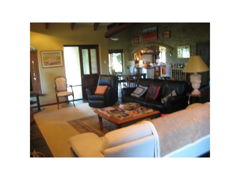 160 Tenth Street, Harvey WA 6220