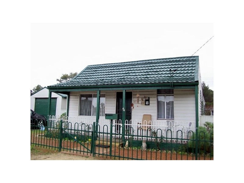 64 Coombes Street, Collie WA 6225