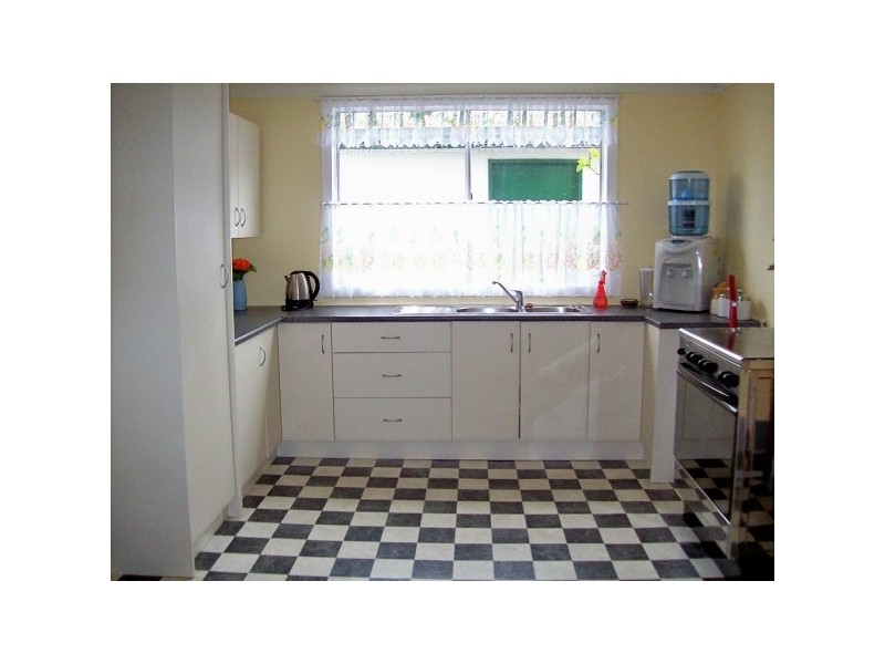 64 Coombes Street, Collie WA 6225