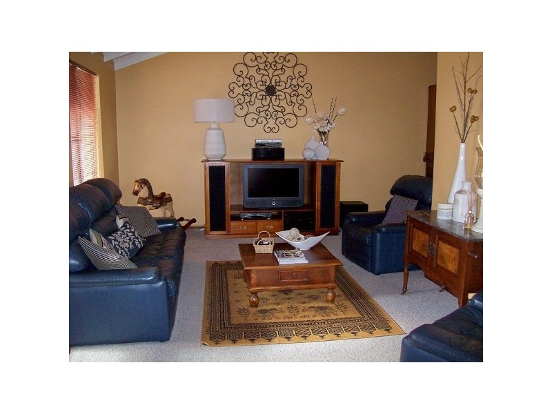 45 Elouera Street, Collie WA 6225