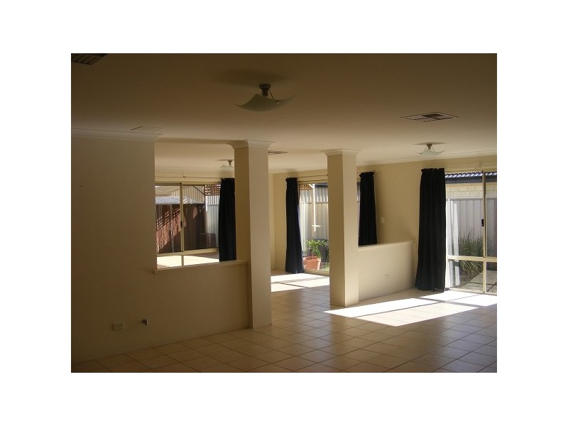 36 Grandite Fairway, Australind WA 6233