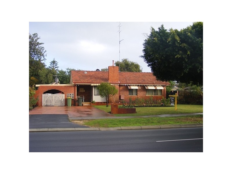 36 Parade Road, Bunbury WA 6230