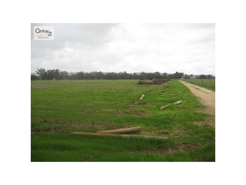 155 Eighth and  Ninth Street, Harvey WA 6220