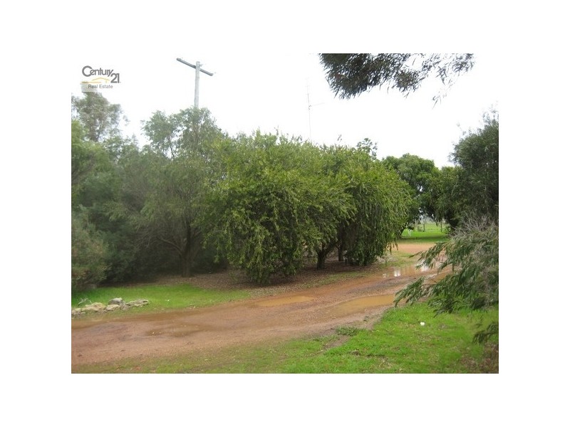 153 Tenth Street, Harvey WA 6220