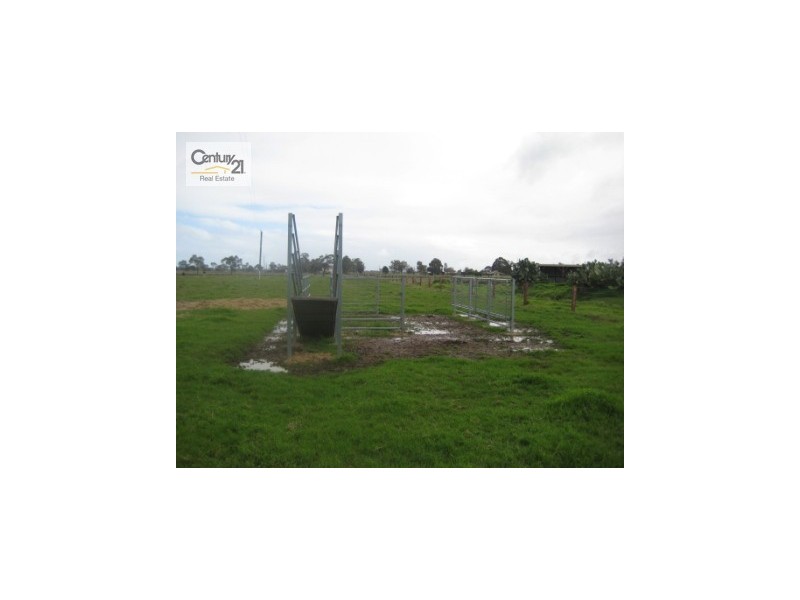 153 Tenth Street, Harvey WA 6220