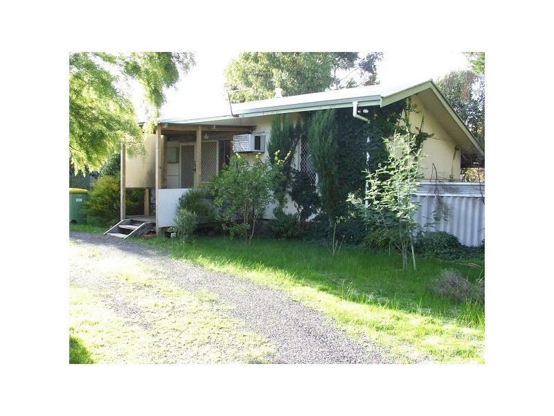 26 Deakin Street, Collie WA 6225