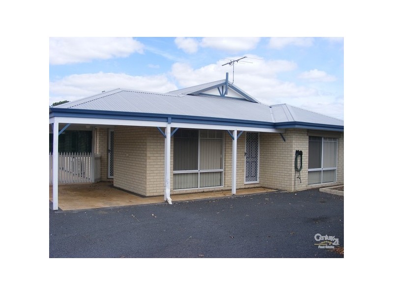2/31 Ecclestone Street, Carey Park WA 6230