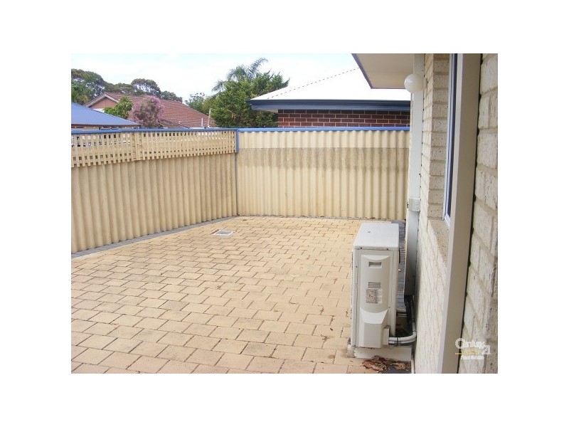 2/31 Ecclestone Street, Carey Park WA 6230