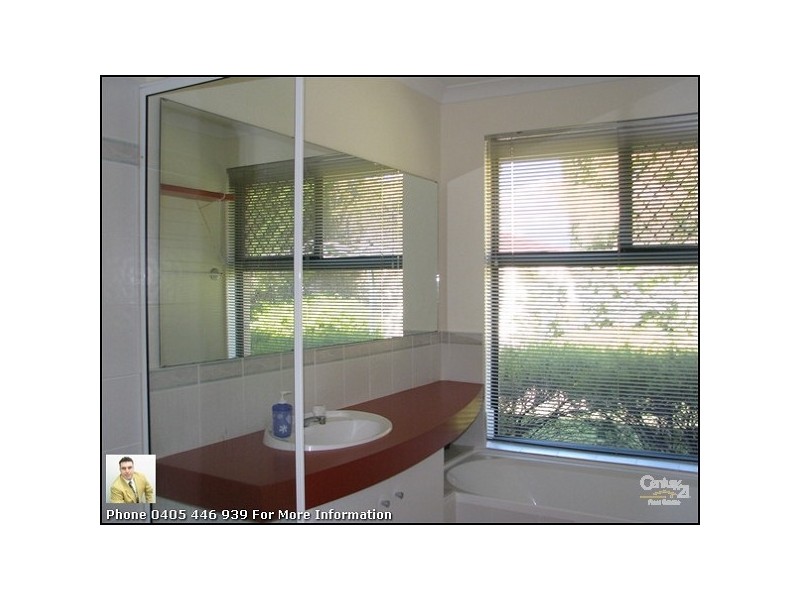 22 Isandra Bend, Glen Iris WA 6230