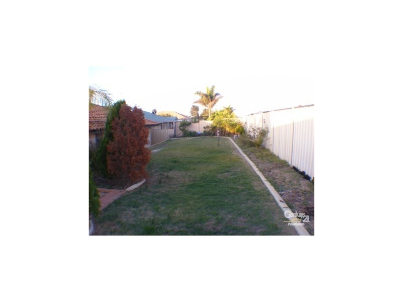 15 Lantana Lane, Glen Iris WA 6230