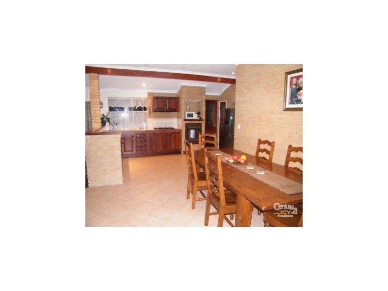 12 Glen Huon Blvd, Eaton WA 6232