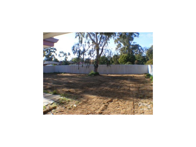 3 Sweeting Way, Withers WA 6230