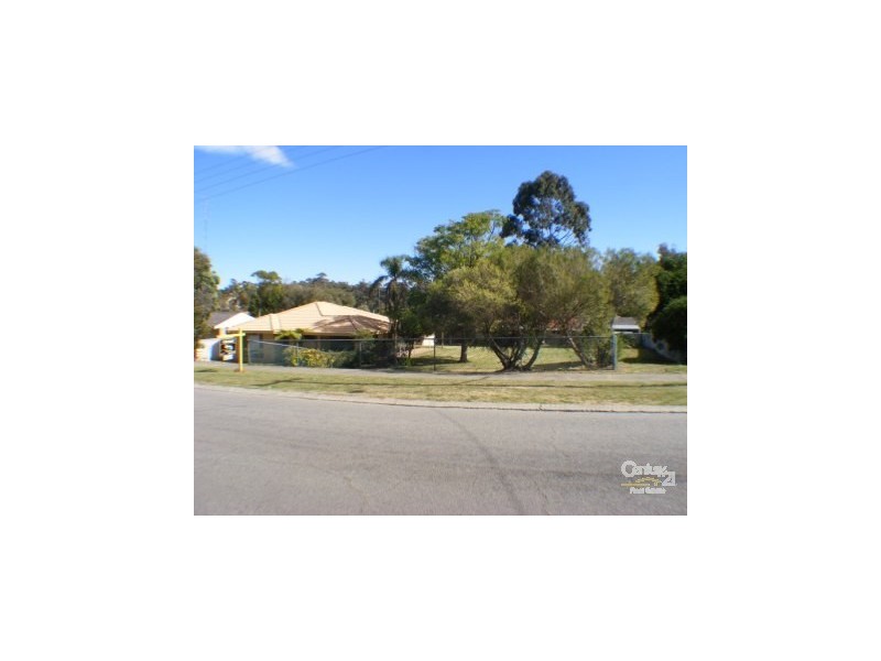 36 Jacaranda Crescent, Withers WA 6230