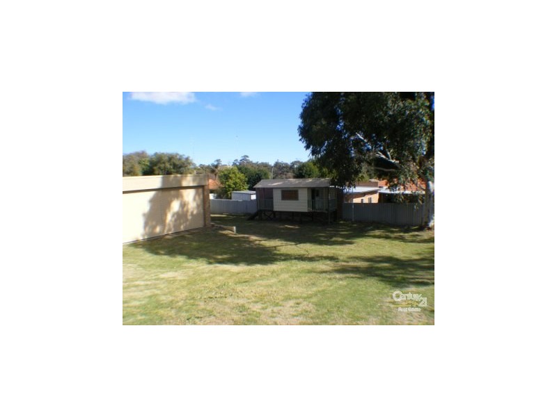 36 Jacaranda Crescent, Withers WA 6230