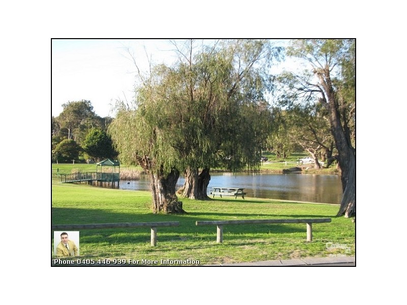 16 Morrissey St, Glen Iris WA 6230