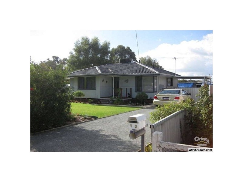 13 Longo Avenue, Pinjarra WA 6208