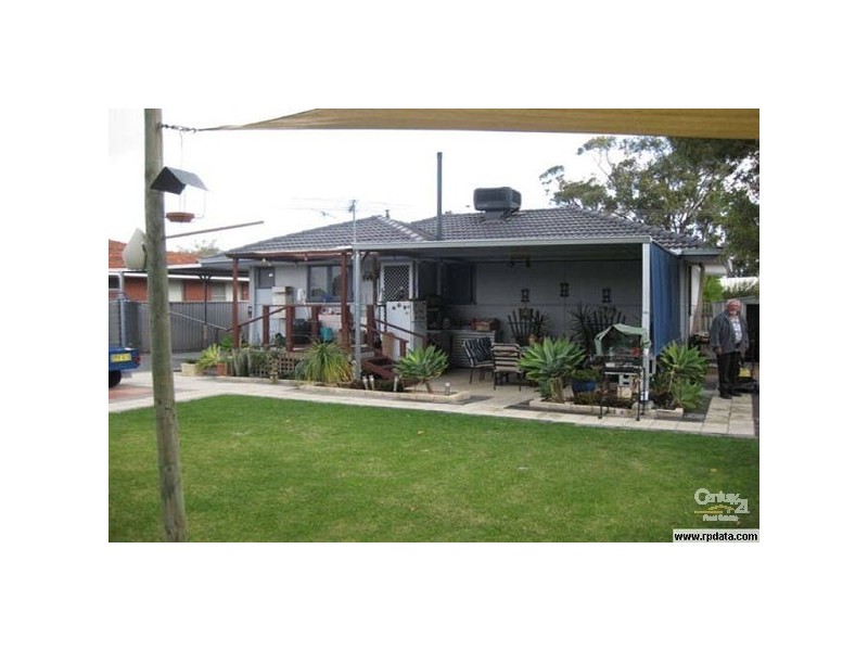 13 Longo Avenue, Pinjarra WA 6208