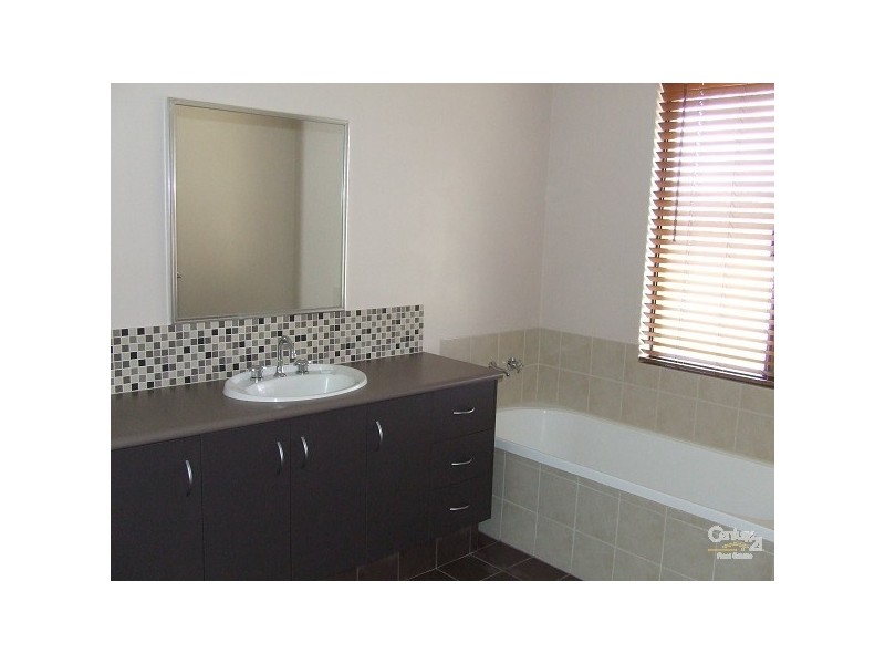 4 Coverley Drive, Collie WA 6225