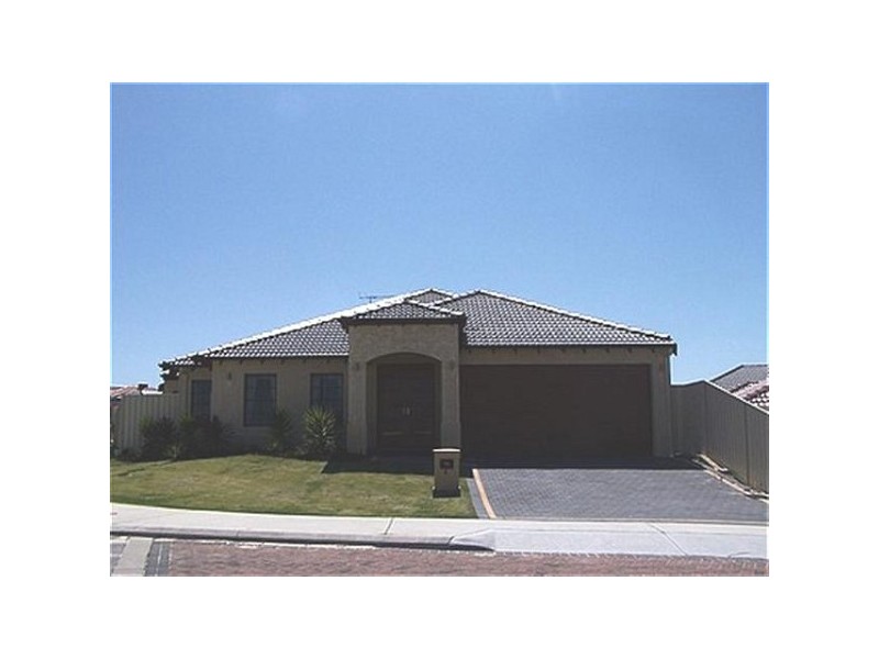 1 Shiralee Bend, Carramar WA 6031