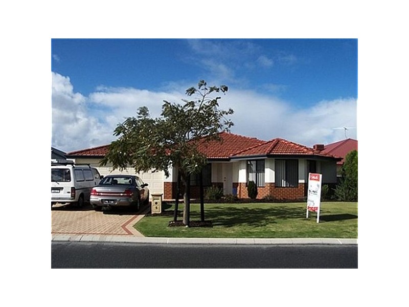 6 Minjah Circuit, Carramar WA 6031