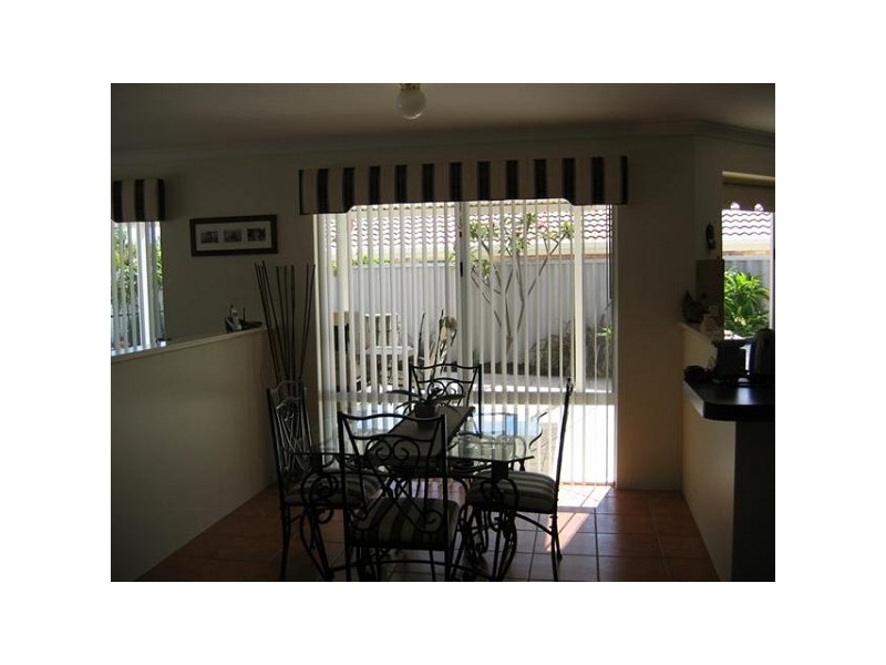 67 Merrang Circuit, Carramar WA 6031