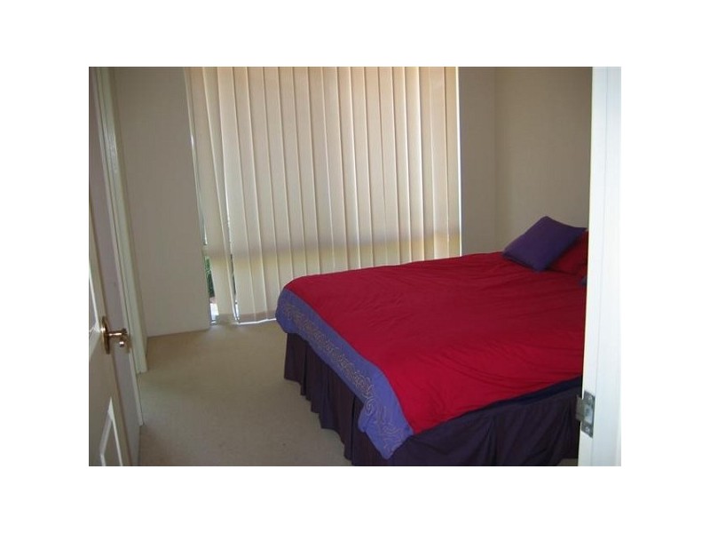 8 Keppoch Court, Kinross WA 6028