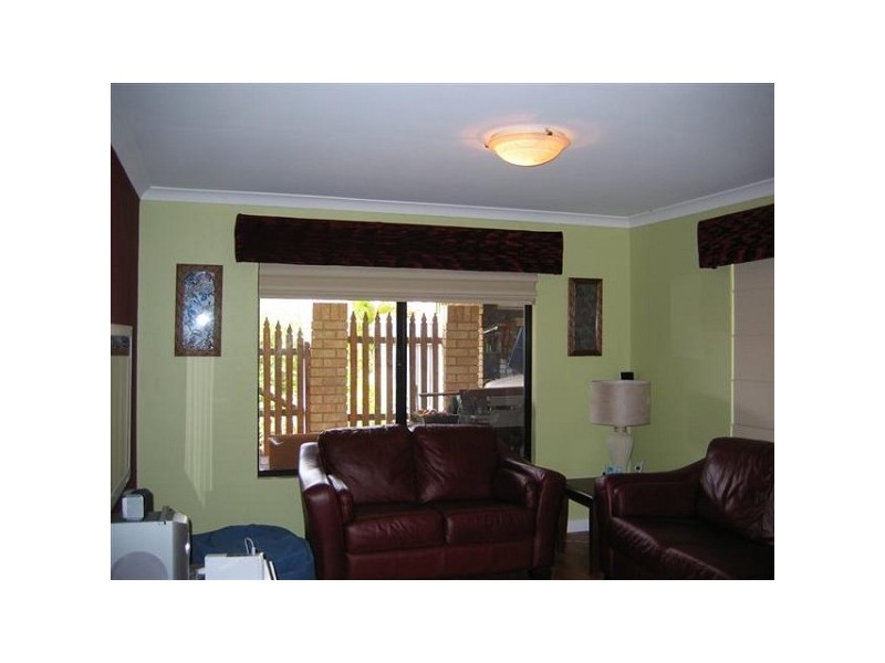 30 Balladong Loop, Carramar WA 6031