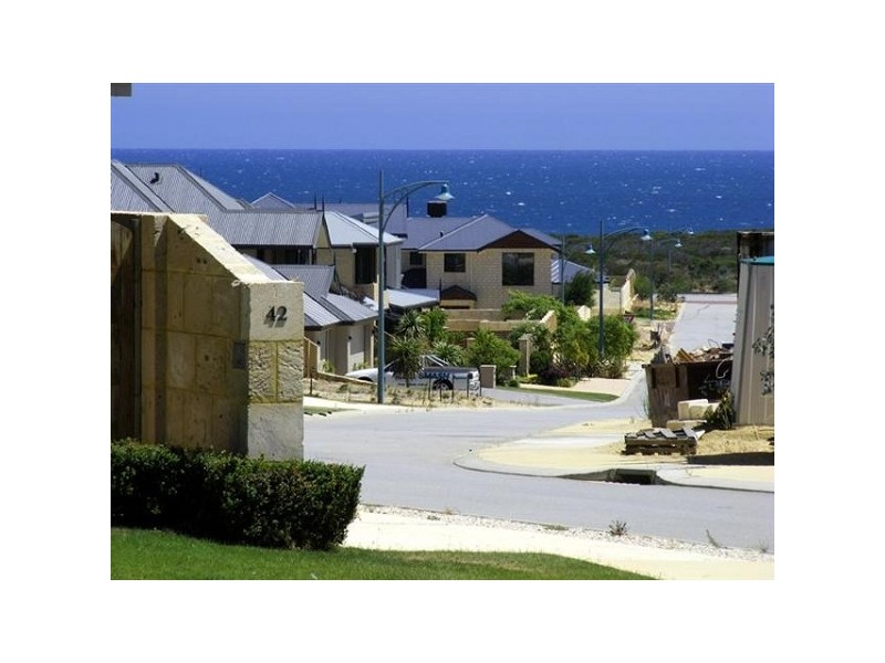 41 Romano Crescent, Iluka WA 6028