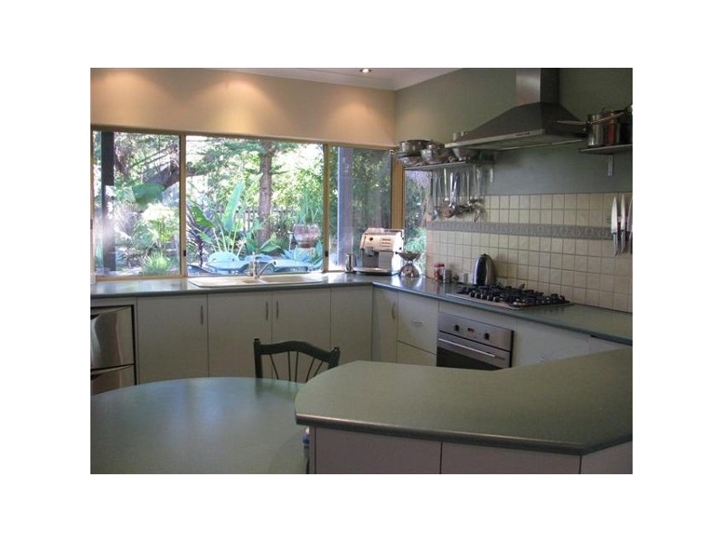 93 Bushland Retreat, Carramar WA 6031