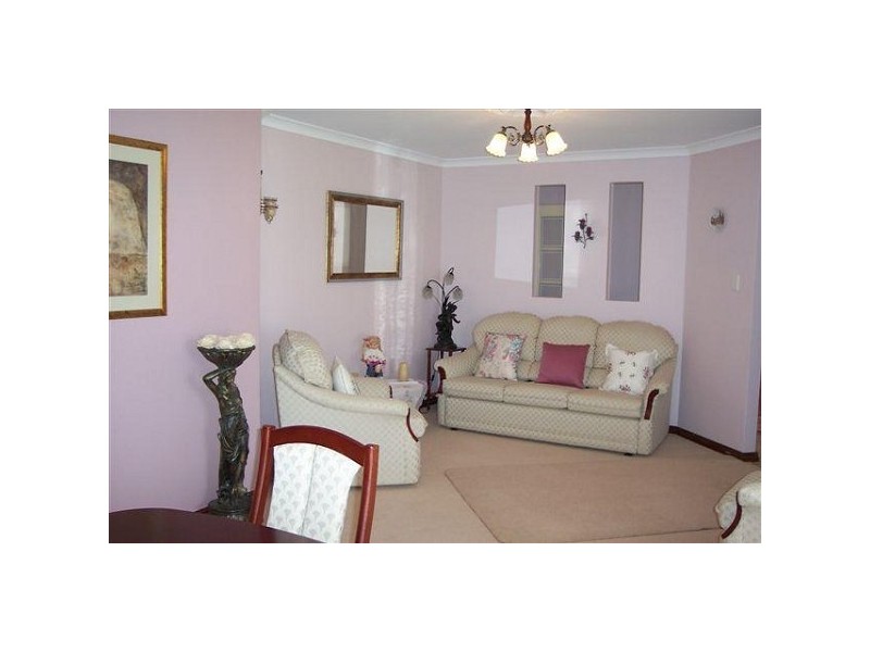 10 Geoff Russell Avenue, Kinross WA 6028