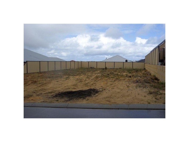 90 Liberty Drive, Clarkson WA 6030