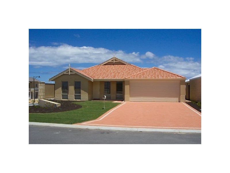 1 Strowan Pass, Carramar WA 6031