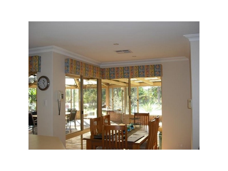 43 Evergreen Gardens, Carramar WA 6031