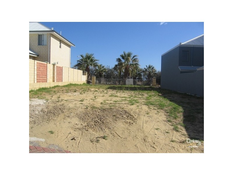 26 Ocean Falls Boulevard, Mindarie WA 6030