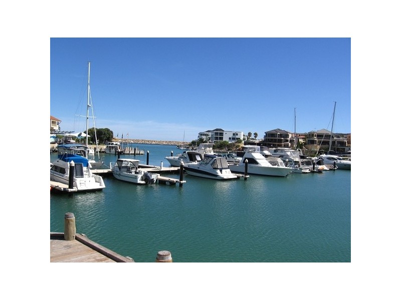 26 Ocean Falls Boulevard, Mindarie WA 6030