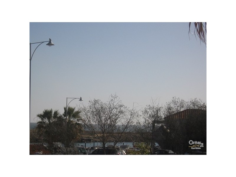 26 Ocean Falls Boulevard, Mindarie WA 6030