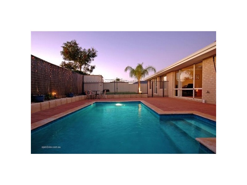 55 Glomach Cct, Kinross WA 6028