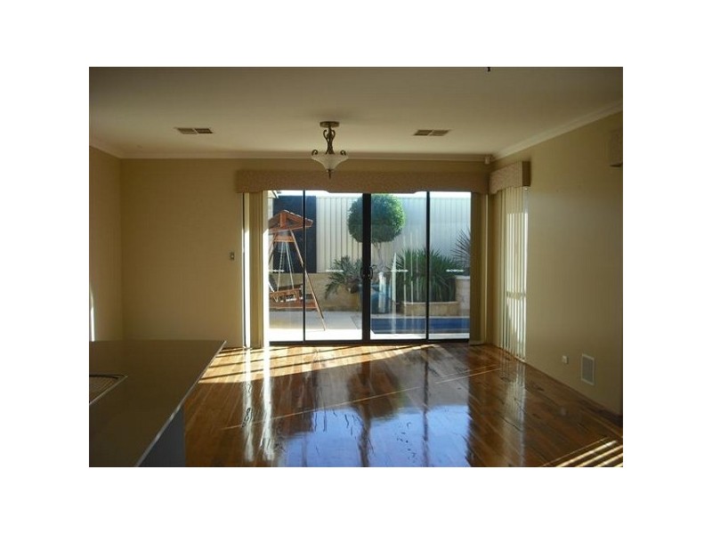 5 Burrill Avenue, Burns Beach WA 6028