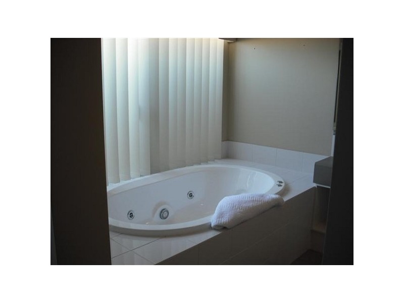 5 Burrill Avenue, Burns Beach WA 6028