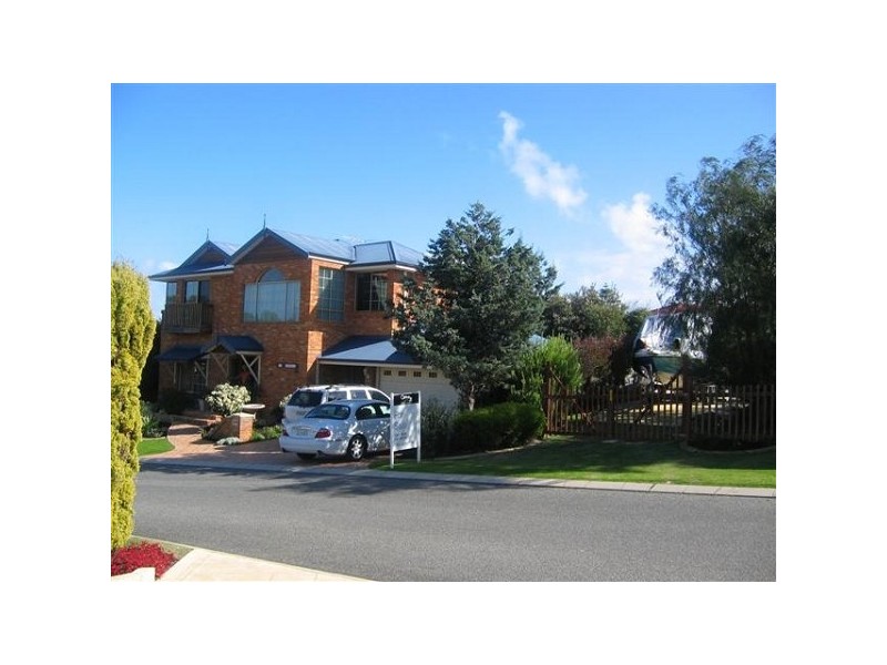 12 Cypress Point Retreat, Connolly WA 6027