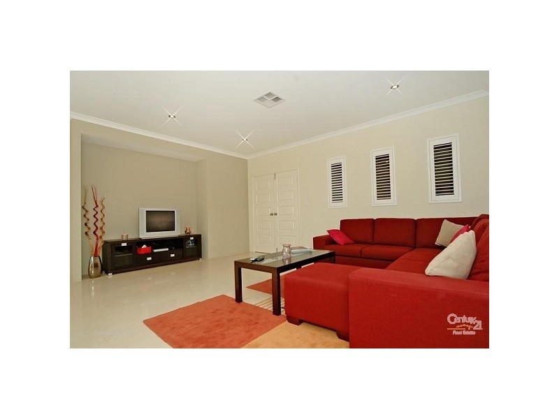 10 Kianga Crescent, Burns Beach WA 6028