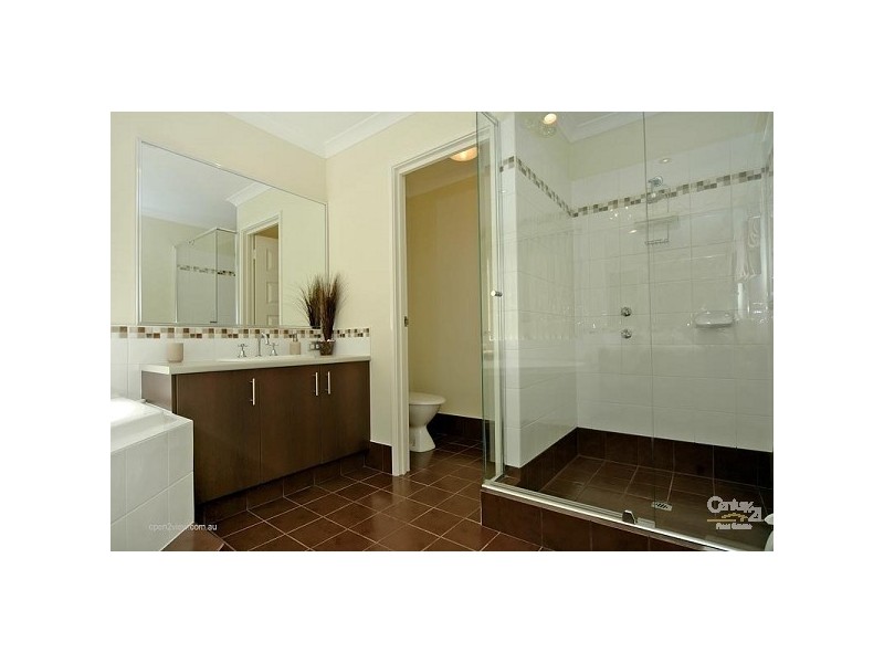 10 Kianga Crescent, Burns Beach WA 6028