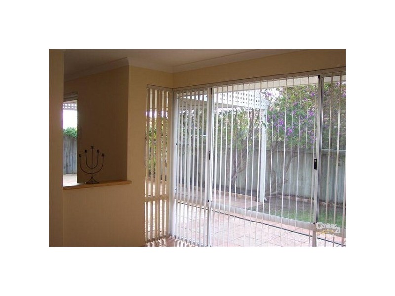 5 Gunsan Mews, Mindarie WA 6030