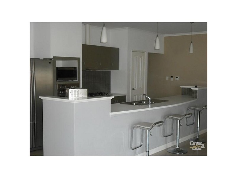 130 Golf Links Drive, Carramar WA 6031